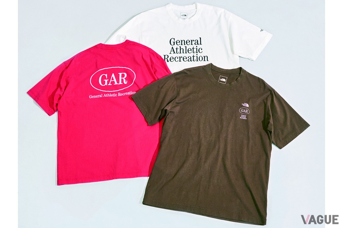 GAR Typographic White S／S Tee（中央）、GAR Smaller Typographic S／S Tee（右）、GAR Typographic Colored S／S Tee（左）