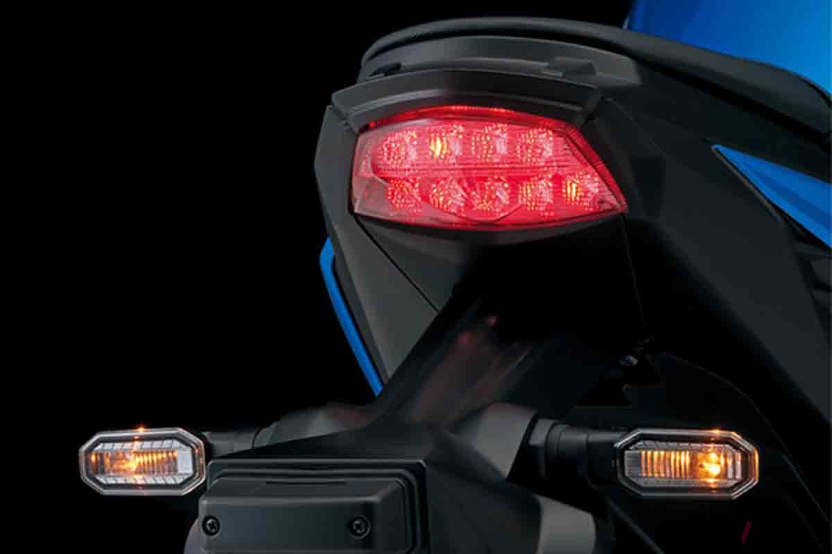 スズキ「GSX-S1000」