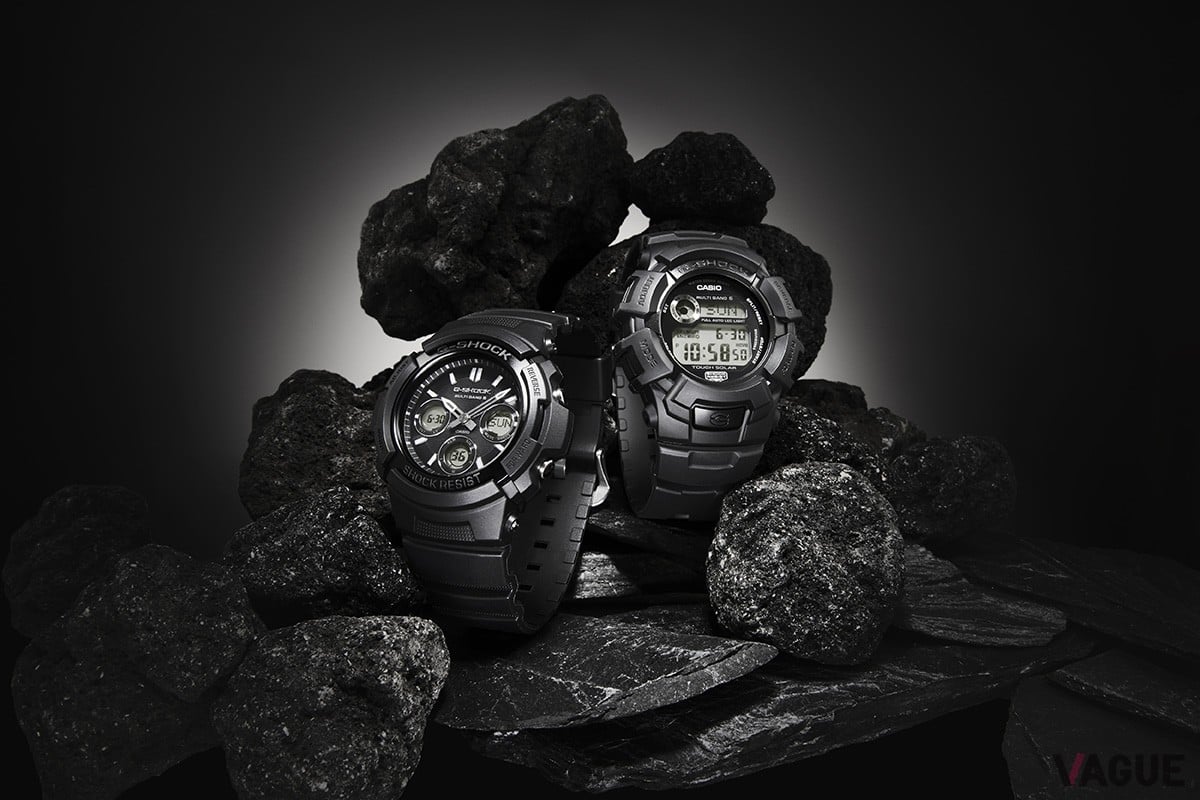 新生活シーズンに展開する人気シリーズ「FIRE PACKAGE（ファイアー パッケージ）」の2026年モデルが登場。 「AWG-M100FP」（左）と「GW-2320FP」（右）、いずれもオールブラックのストイックなカラーリングがかっこいい。