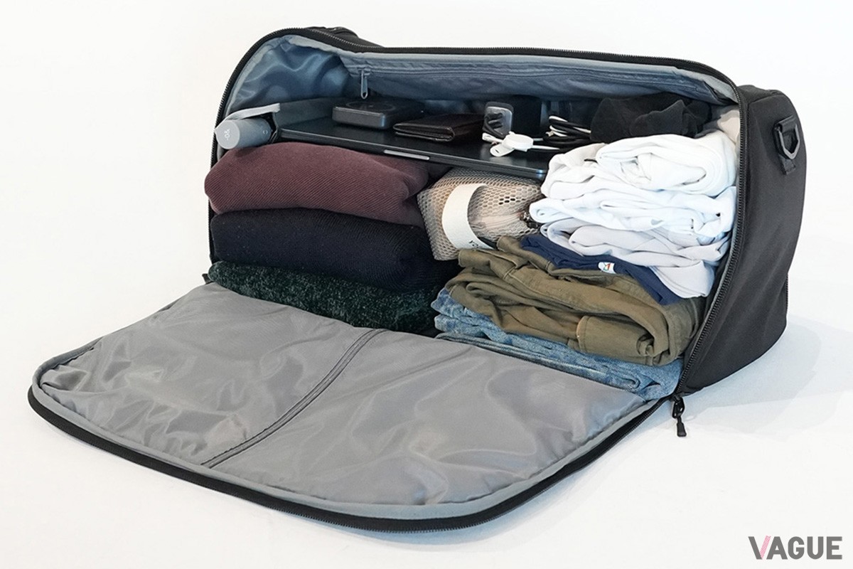 機内持ち込みサイズの大容量 40L