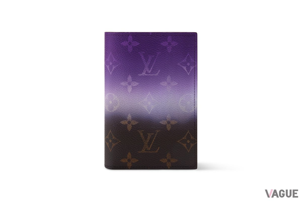パスポートカバー クーヴェルテュール・パスポール：7万1500円