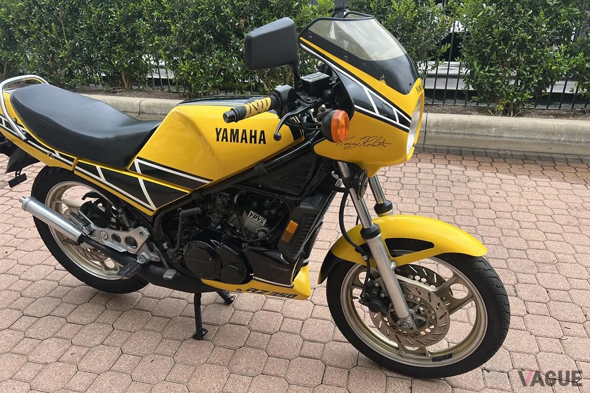 米国オンラインオークションに登場、落札された1984年式ヤマハ「RZ350 ケニー・ロバーツ・エディション」
