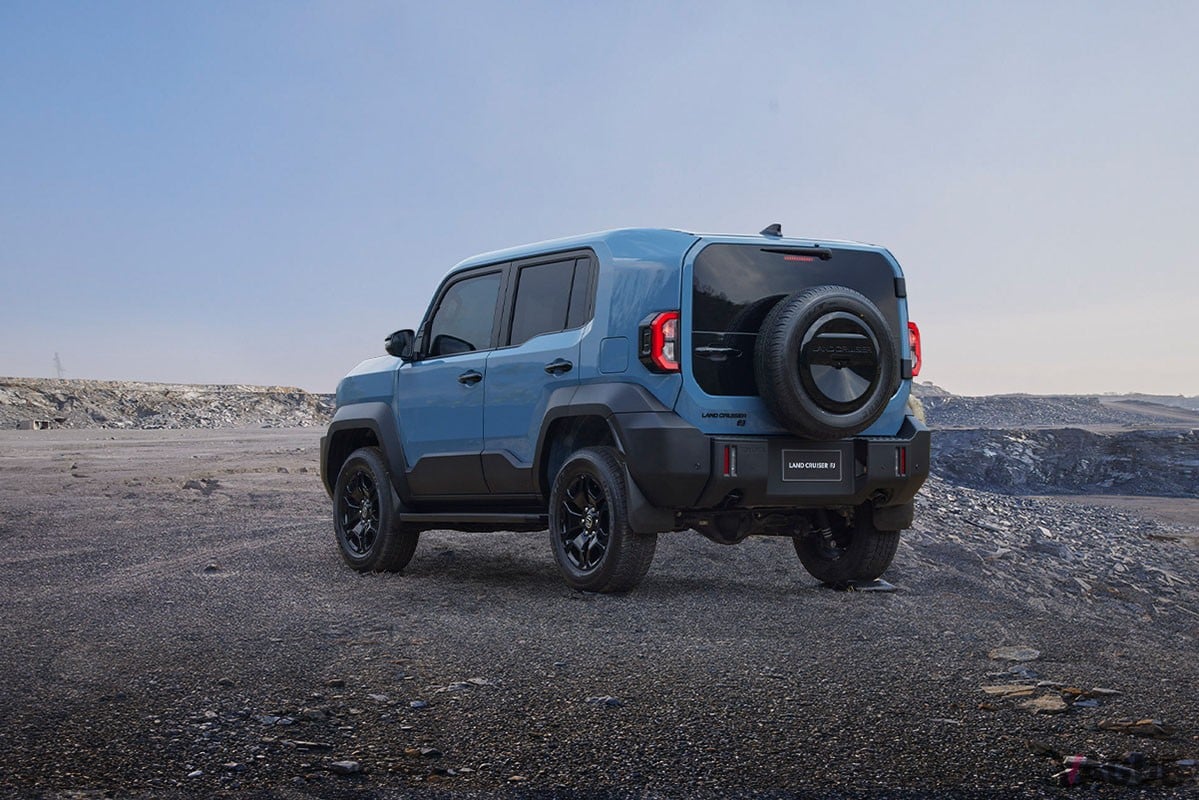 トヨタ新型「ランドクルーザー“FJ”」（タイ仕様）