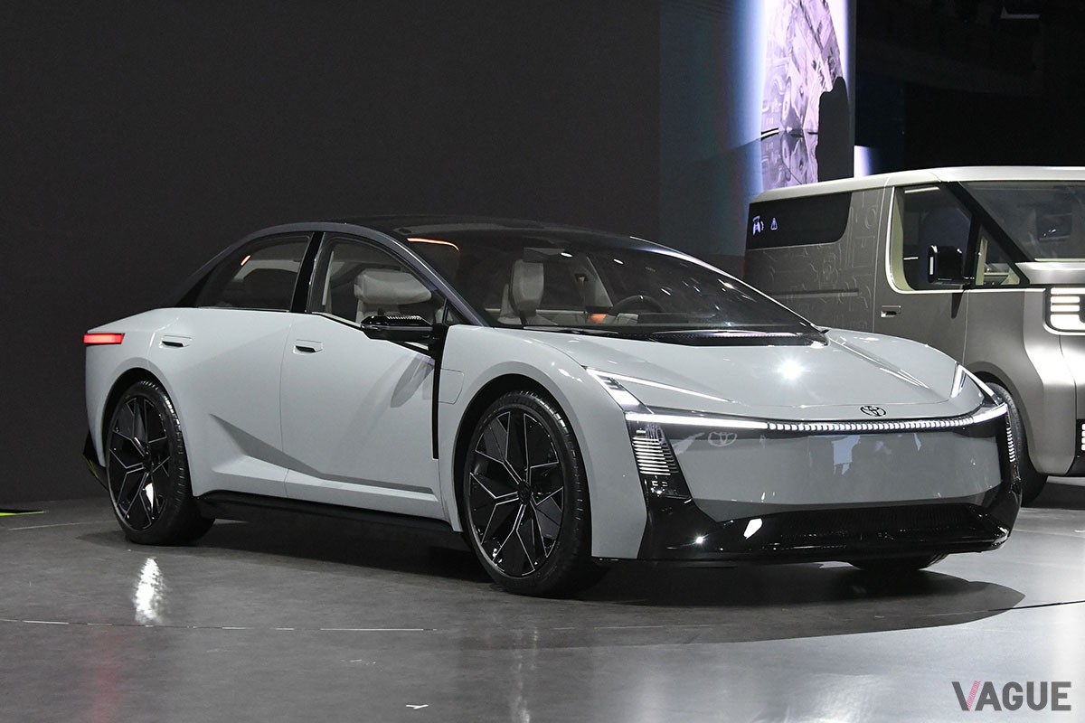 トヨタ「カローラコンセプト」