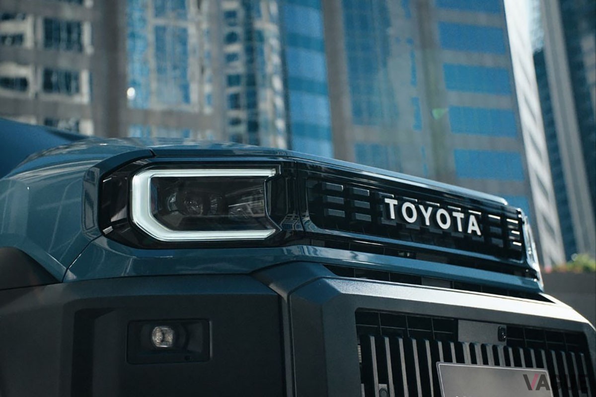 トヨタ新型「ランドクルーザー“FJ”」（タイ仕様）