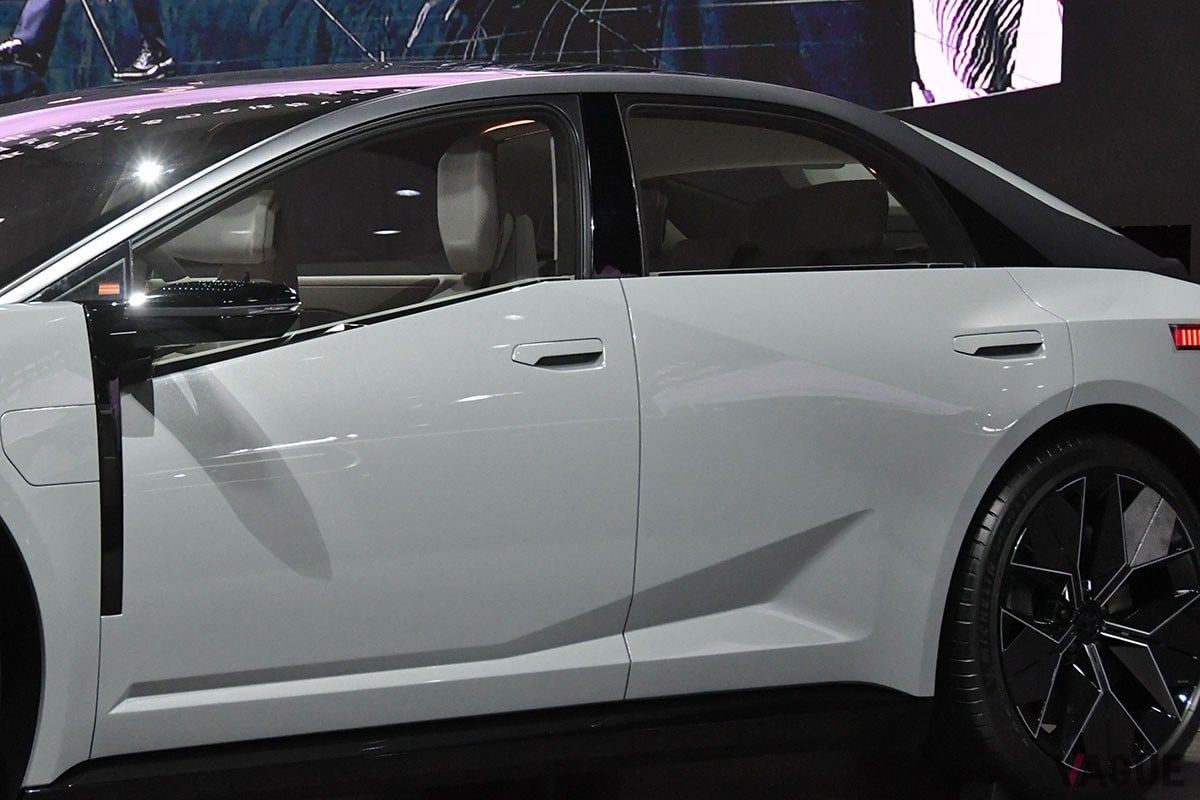 トヨタ「カローラコンセプト」