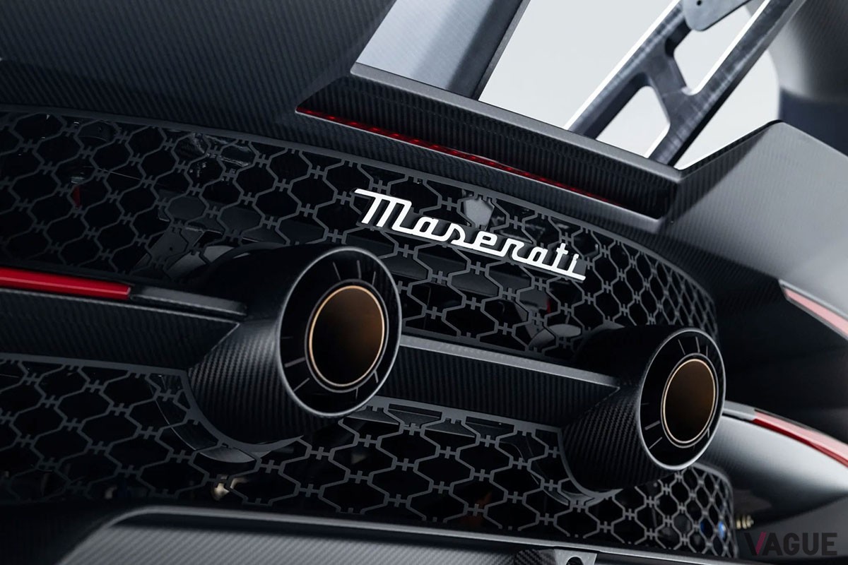 オークションへの出品が急遽中止された「MCエクストレーマ」（C）Bring a Trailer