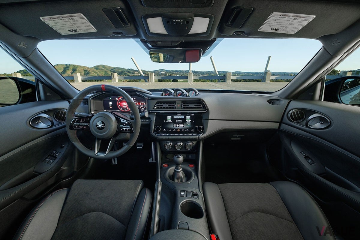 北米仕様の日産「Z NISMO」6速MT車