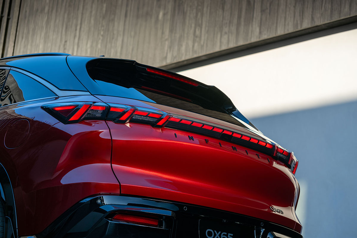 インフィニティ新型「QX65」