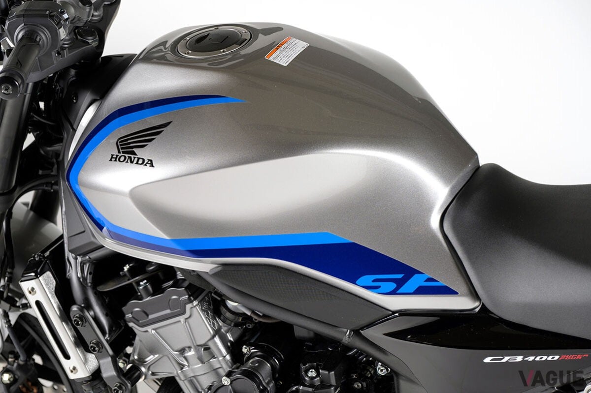 ホンダ「CB400スーパーフォア Eクラッチ コンセプト」