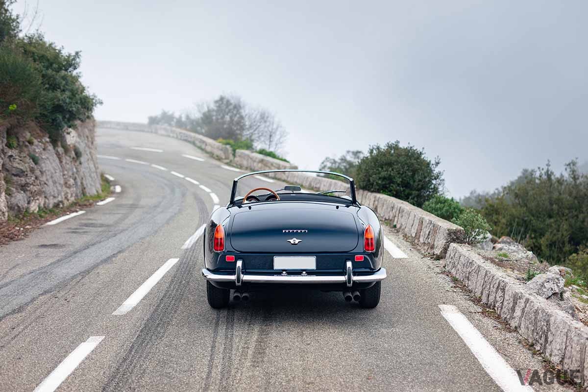 オークションに出品予定の1961年式フェラーリ「250GTカリフォルニアスパイダー」Kevin Van Campenhout(c)2026 Courtesy of RM Sotheby's