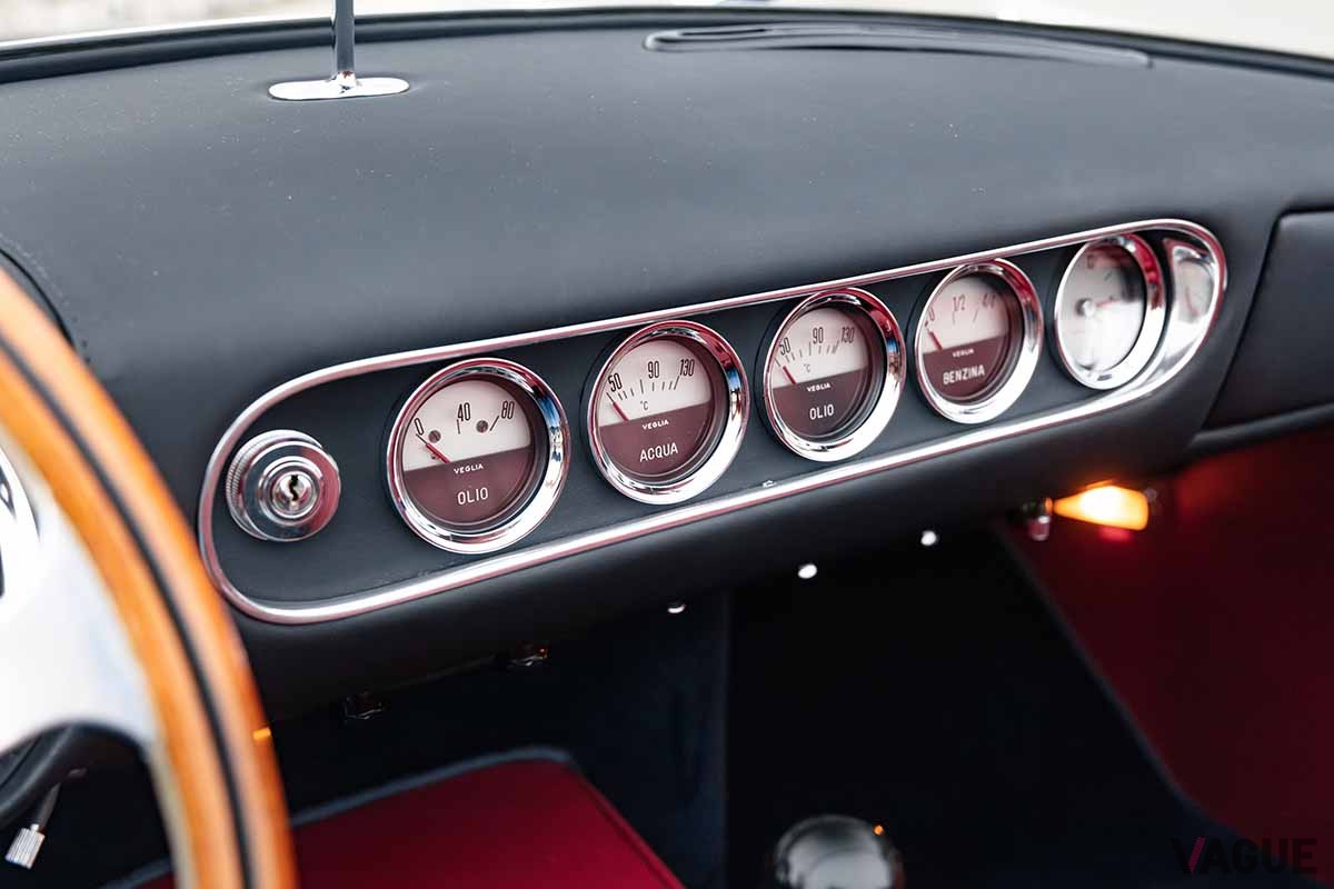 オークションに出品予定の1961年式フェラーリ「250GTカリフォルニアスパイダー」Kevin Van Campenhout(c)2026 Courtesy of RM Sotheby's