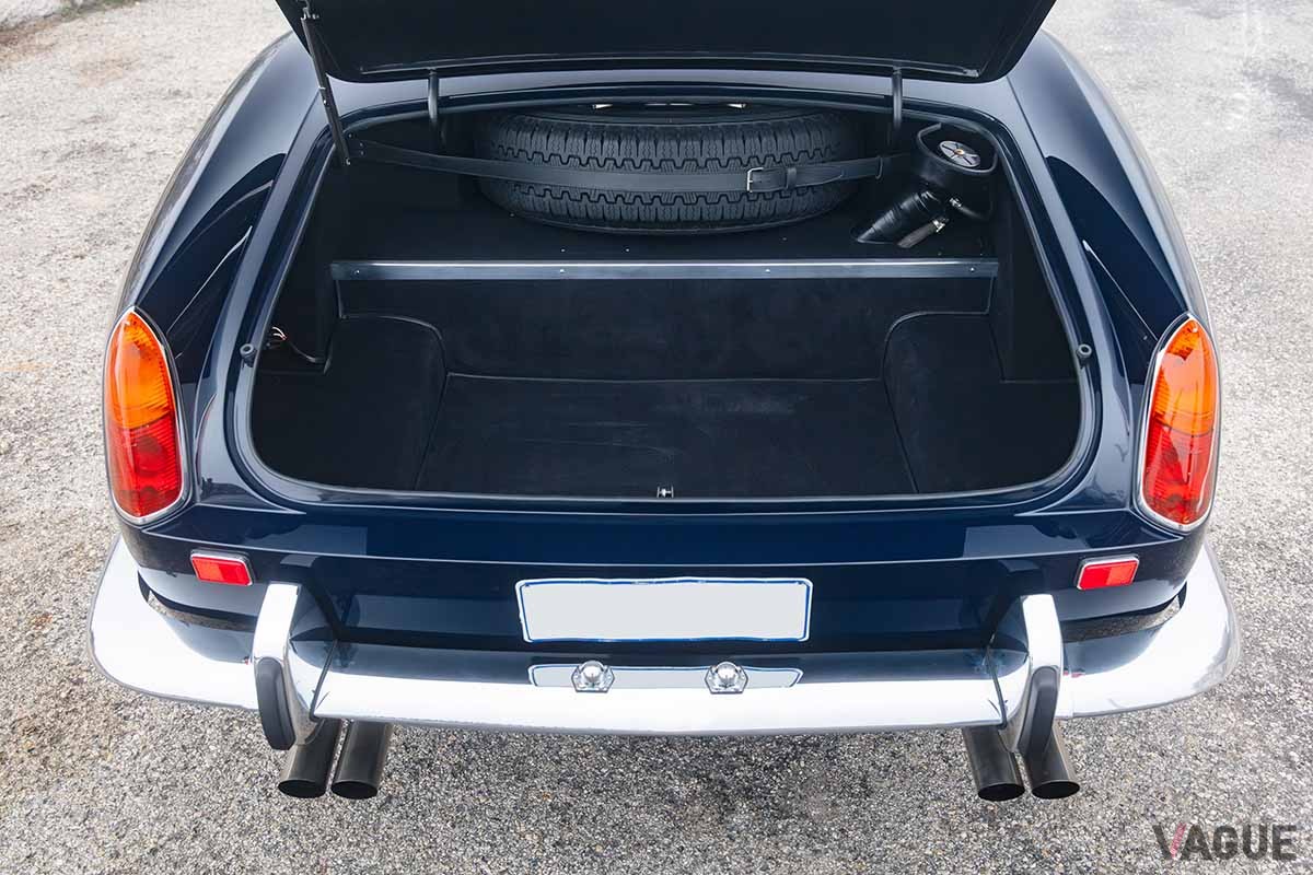 オークションに出品予定の1961年式フェラーリ「250GTカリフォルニアスパイダー」Kevin Van Campenhout(c)2026 Courtesy of RM Sotheby's