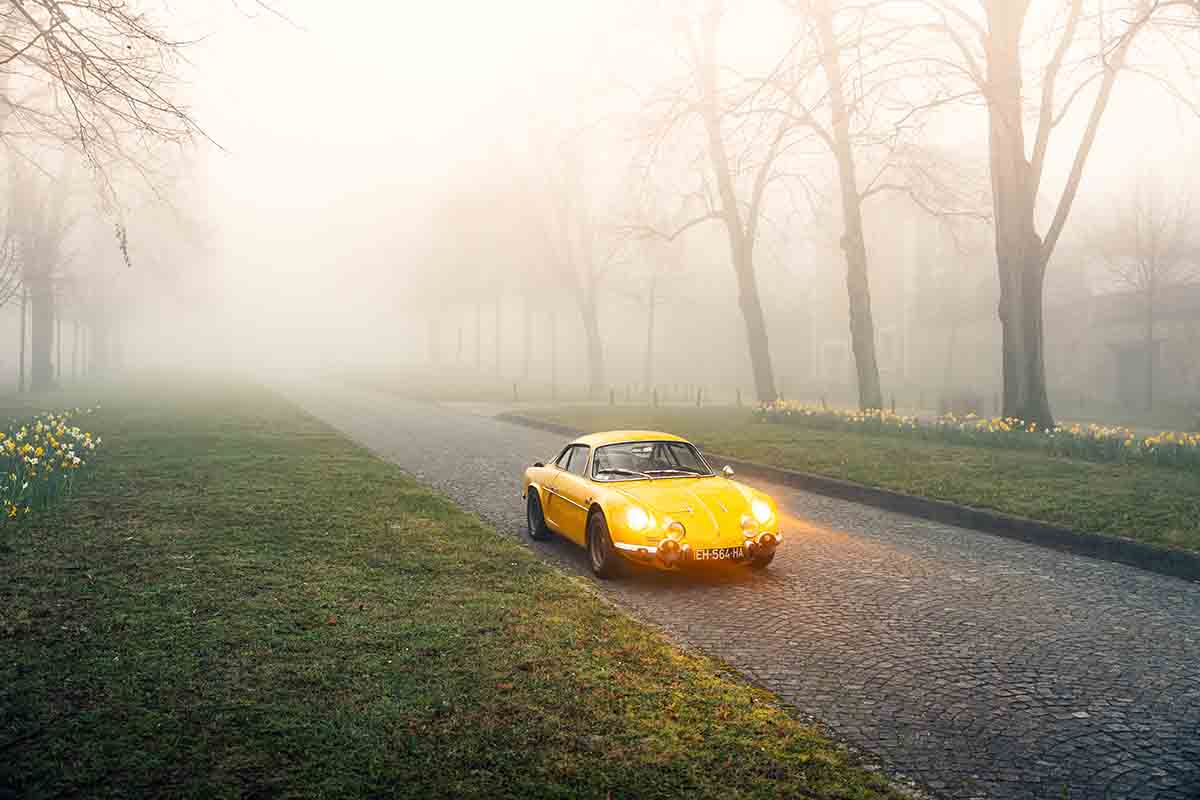 オークションに出品予定の1970年式アルピーヌ・ルノー「A110 1300G」Simon Gosselin(c)2026 Courtesy of RM Sotheby's
