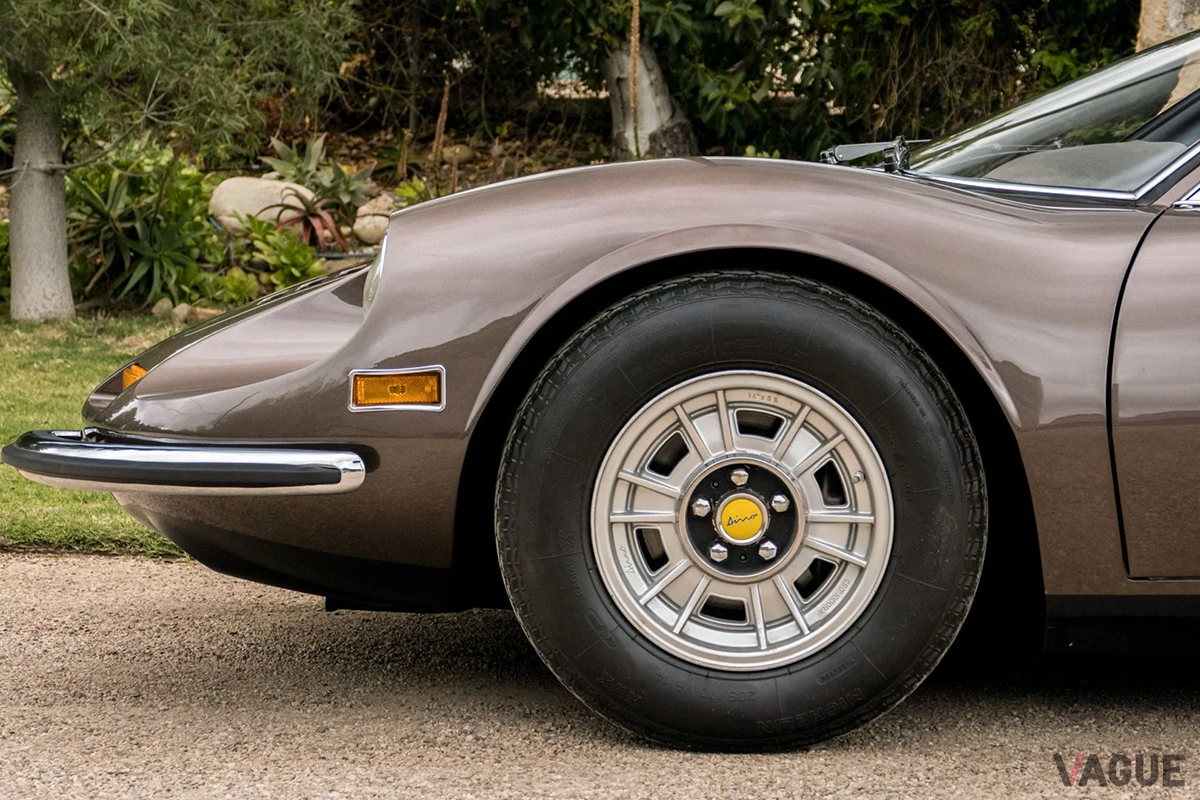 オークションに出品予定の1973年式フェラーリ「ディーノ246GTS」(c)BROAD ARROW AUCTIONS