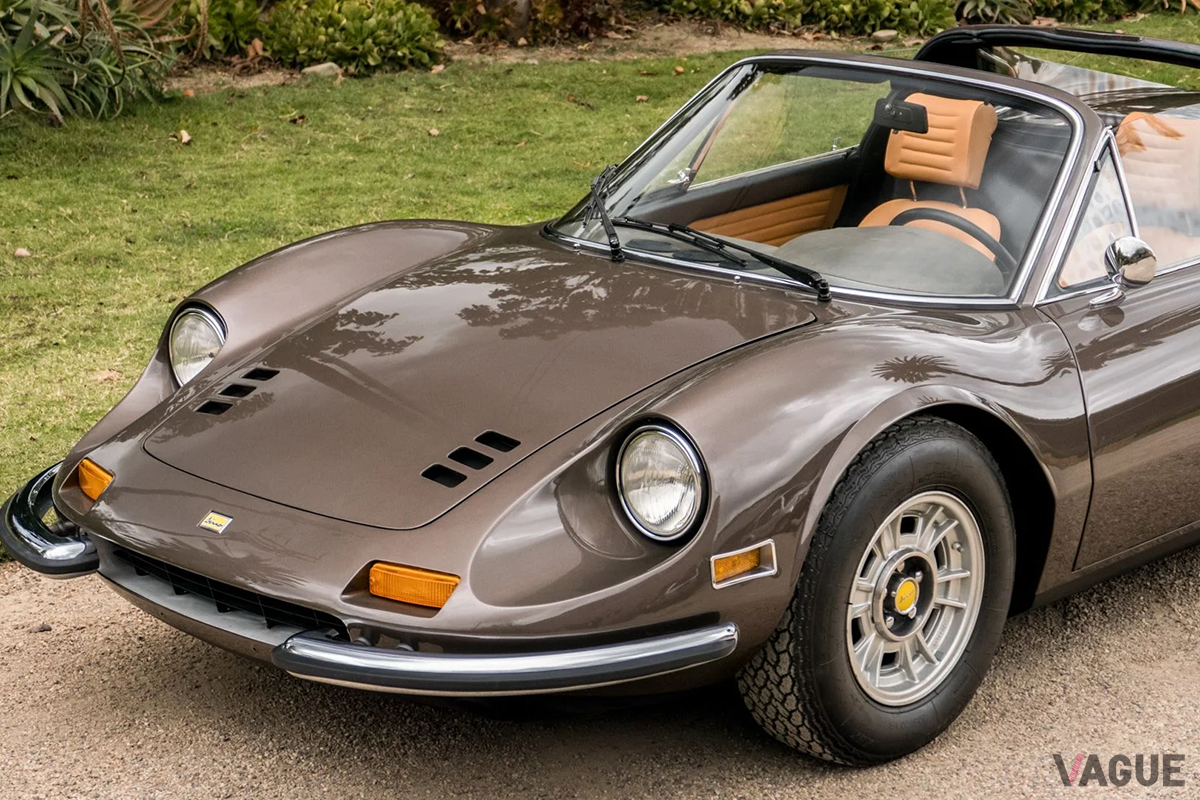 オークションに出品予定の1973年式フェラーリ「ディーノ246GTS」(c)BROAD ARROW AUCTIONS