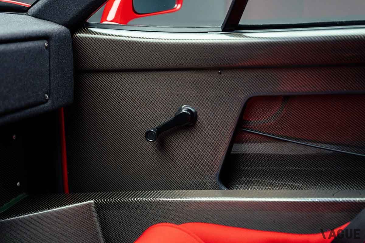 オークションに出品予定の1989年式フェラーリ「F40」Federico Vecchio(c)2026 Courtesy of RM Sotheby's