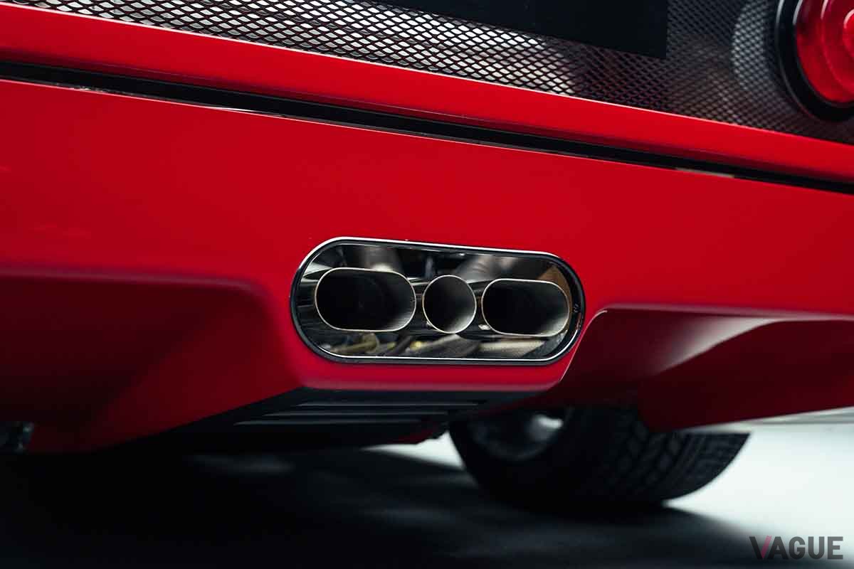 オークションに出品予定の1989年式フェラーリ「F40」Federico Vecchio(c)2026 Courtesy of RM Sotheby's