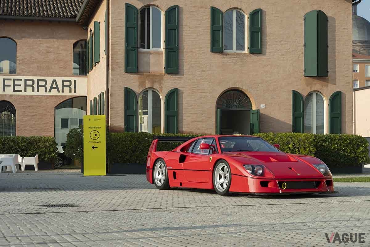 オークションに出品され高額落札された1990年式フェラーリ「F40」コンペティション仕様Paolo Carlini(c)2026 Courtesy of RM Sotheby's