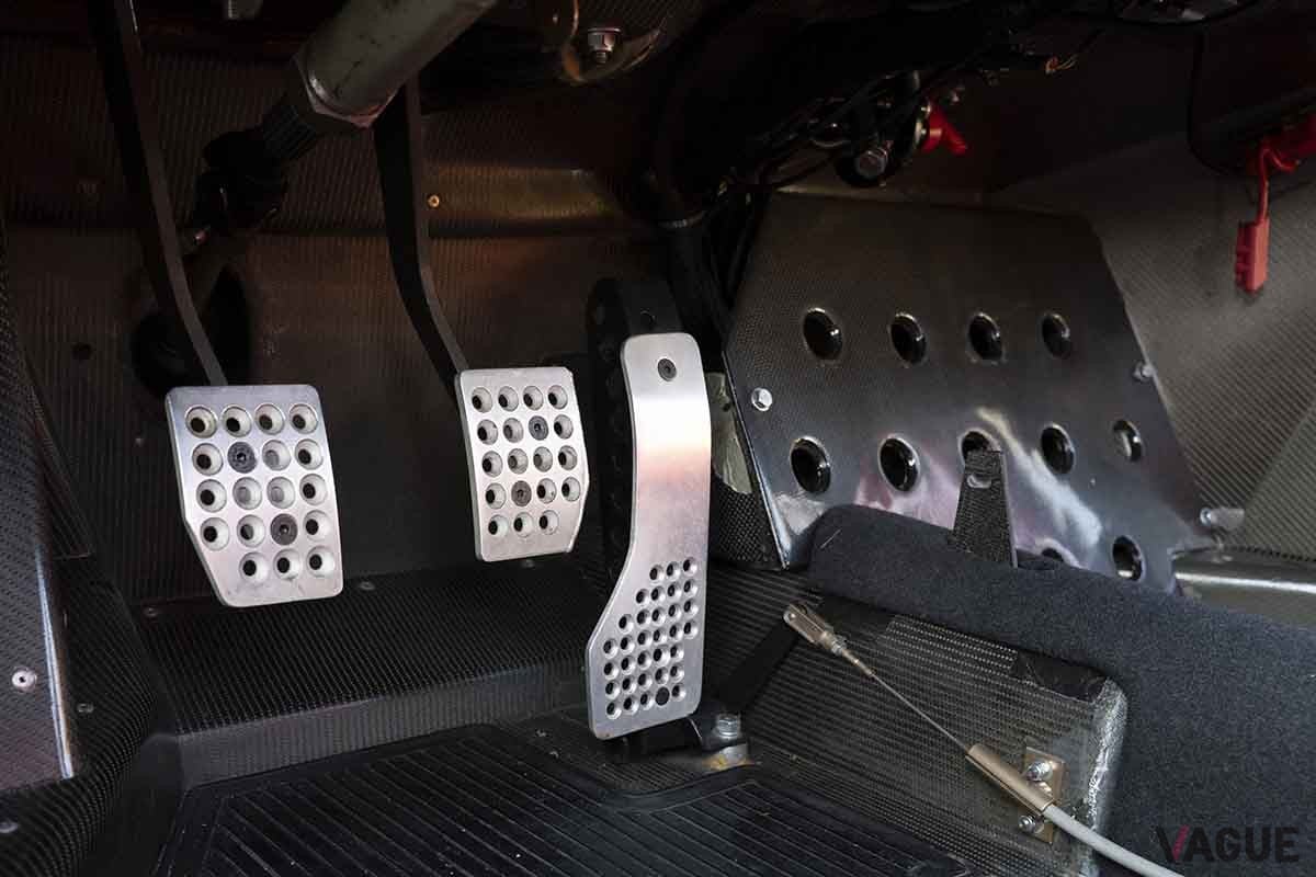 オークションに出品され高額落札された1990年式フェラーリ「F40」コンペティション仕様Paolo Carlini(c)2026 Courtesy of RM Sotheby's