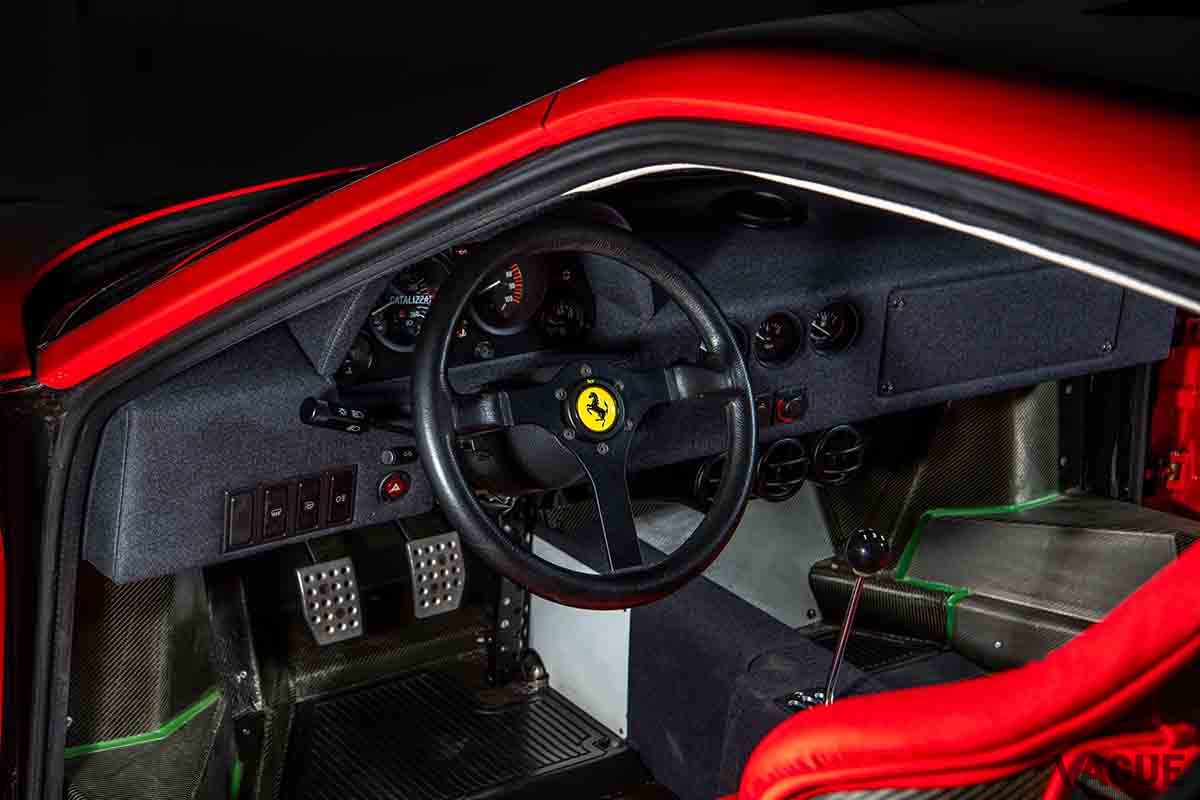オークションに出品、落札された1992年式フェラーリ「F40」Jorge Guasso(c)2026 Courtesy of RM Sotheby's