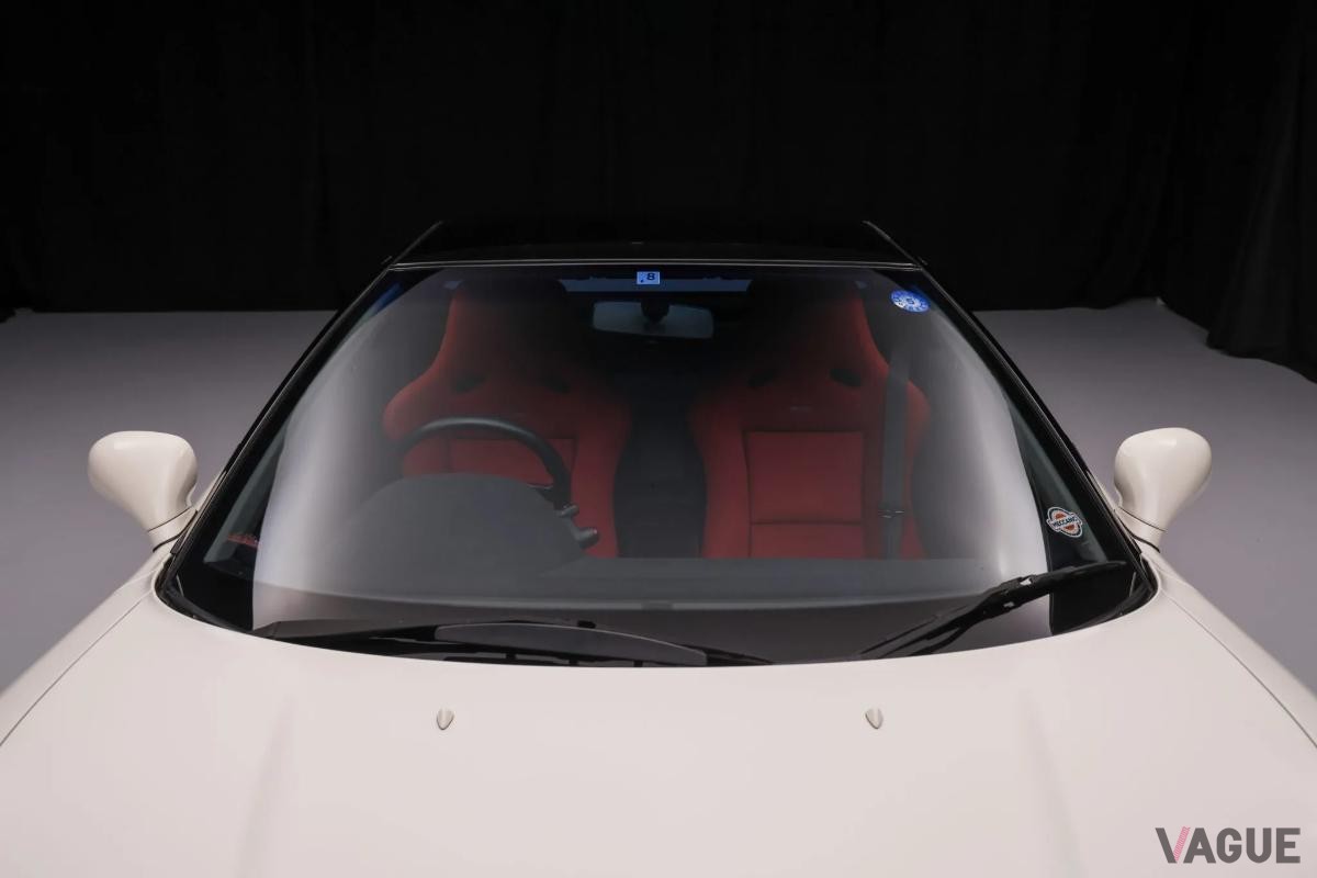 日本円で約5700万円で落札された1995年式ホンダ「NSX-R」