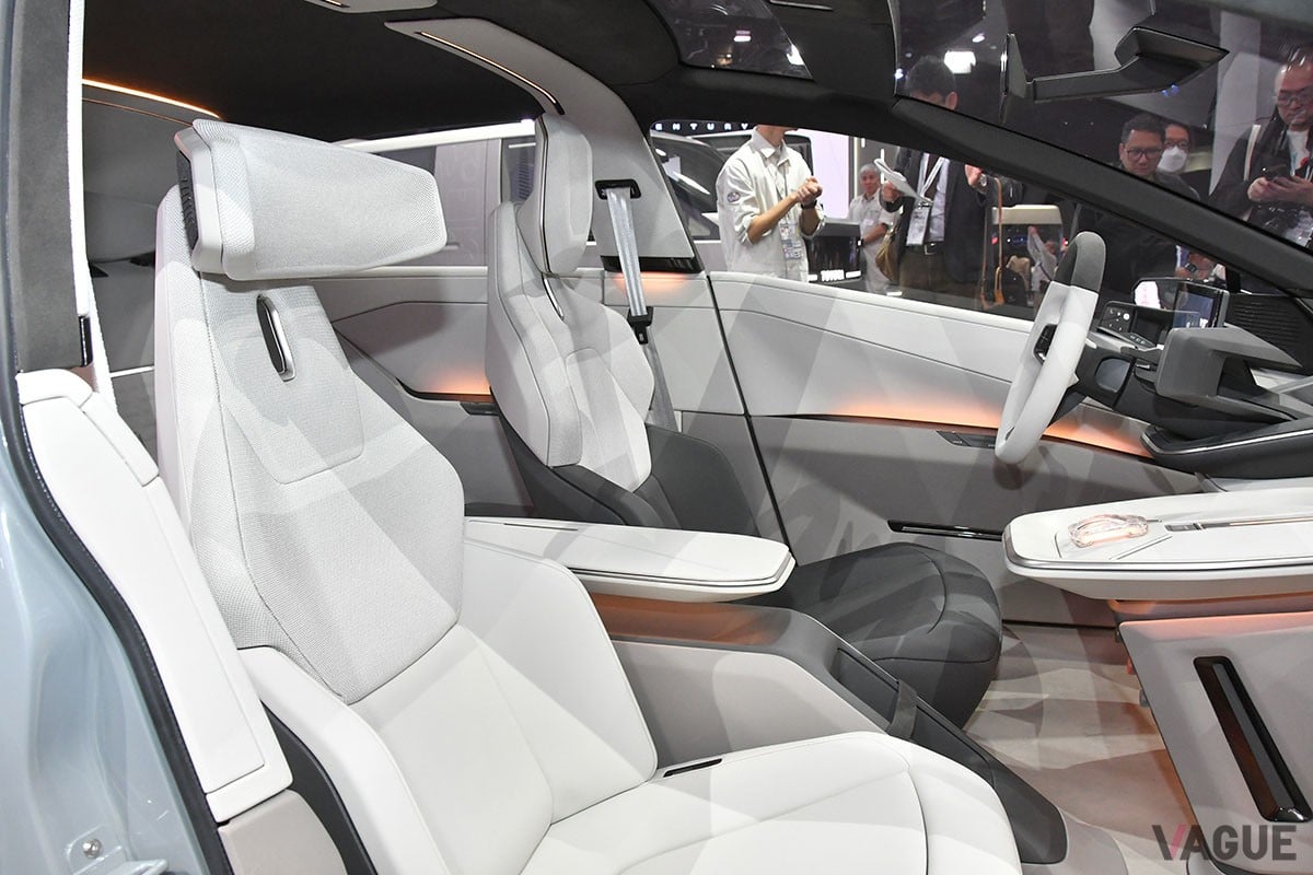 トヨタ「カローラコンセプト」