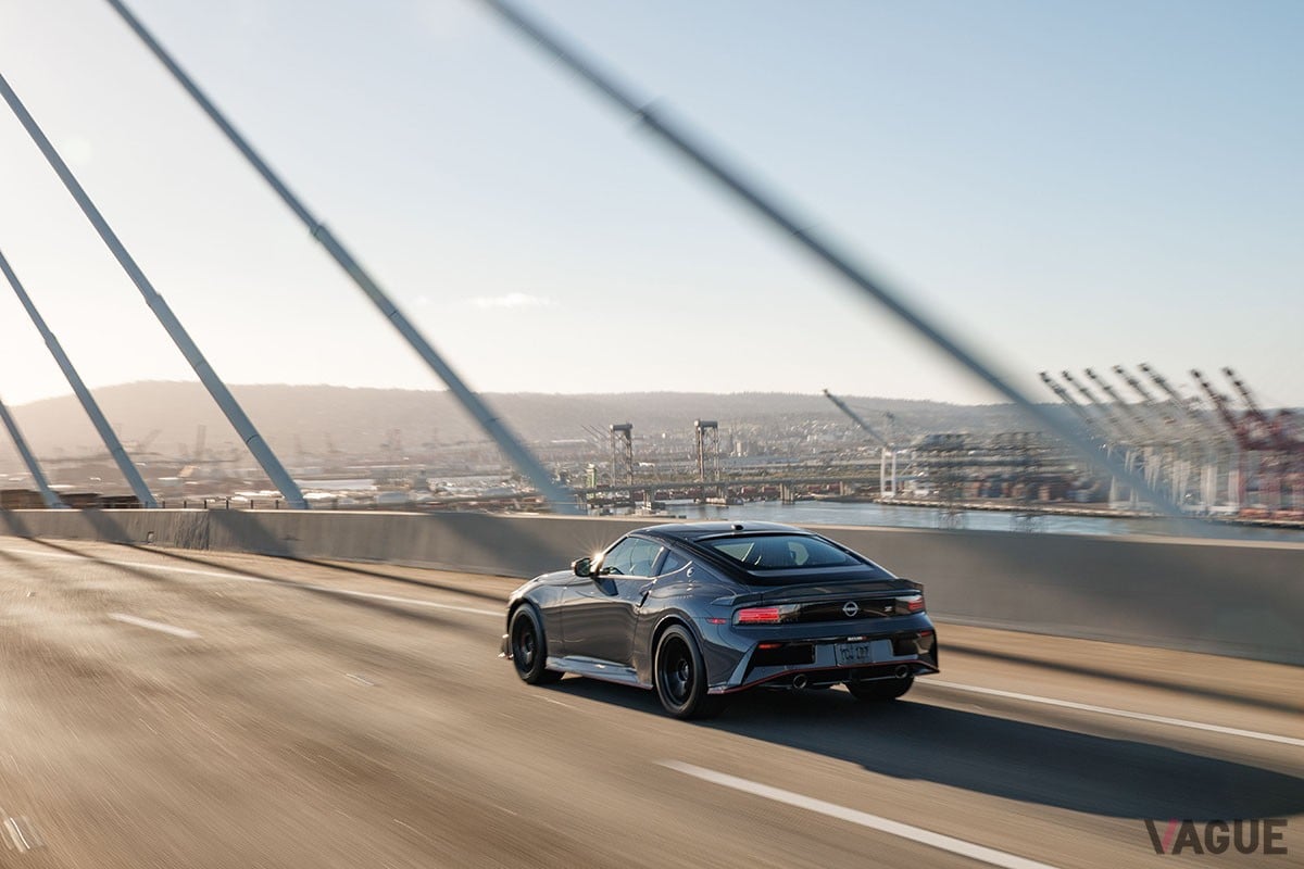 北米仕様の日産「Z NISMO」6速MT車