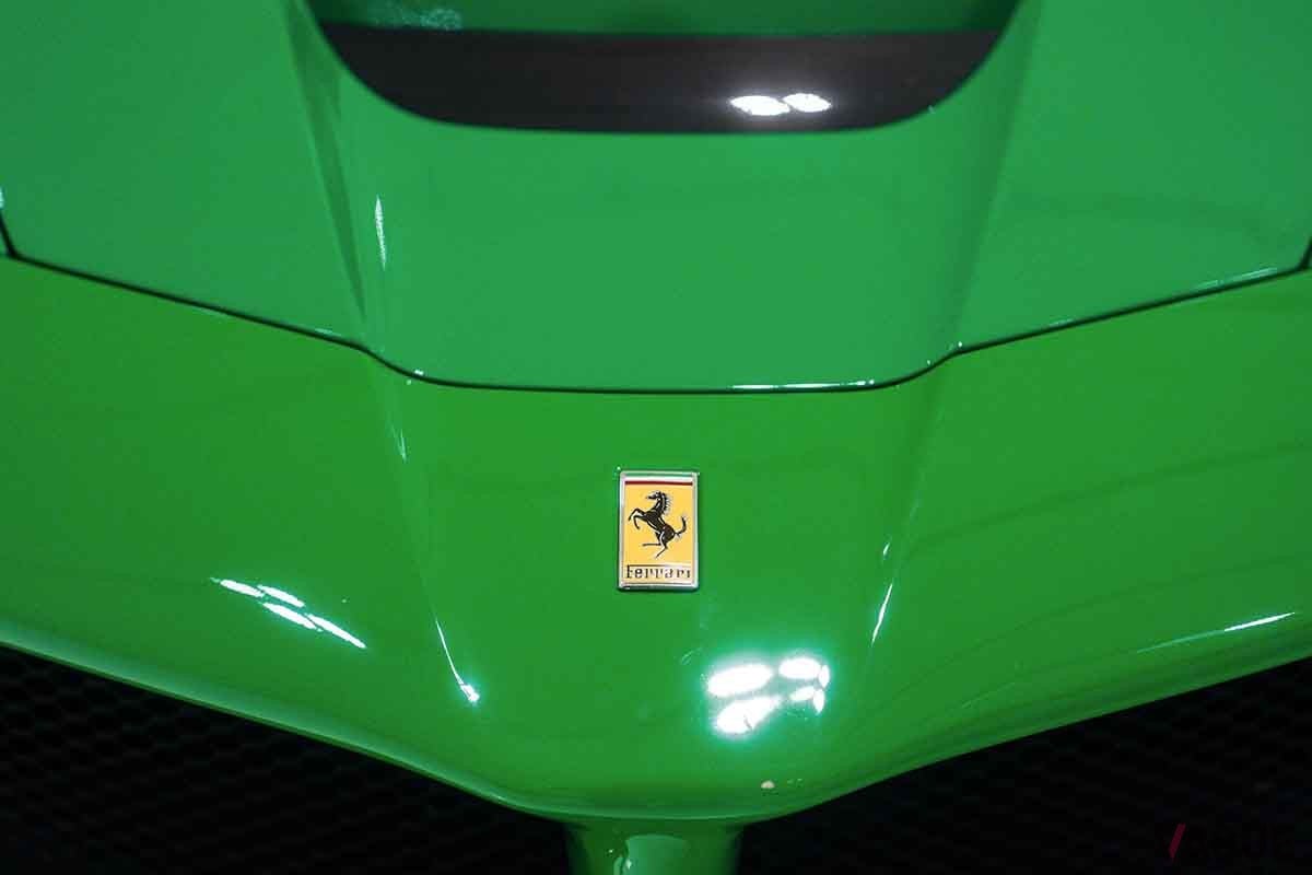オークションに出品され、約9億3500万円で落札された2014年式フェラーリ「ラ・フェラーリ」Federico Vecchio(c)2026 Courtesy of RM Sotheby's