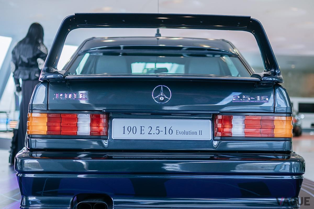 メルセデス・ベンツ「190E 2.5-16 エボリューションII」（1990年）