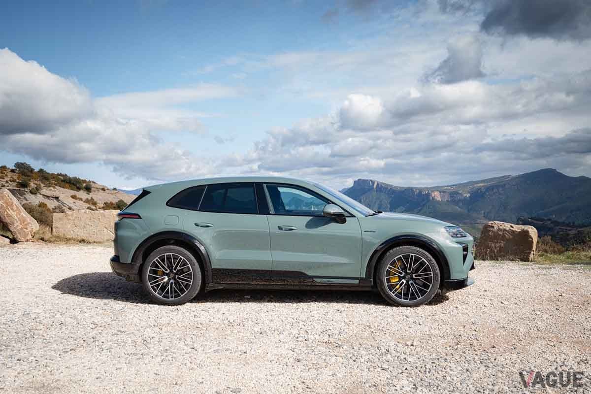 ポルシェ新型「カイエン・ターボE」