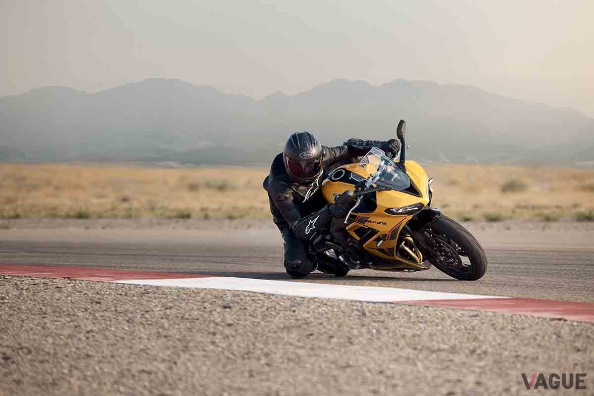 トライアンフ「デイトナ660」