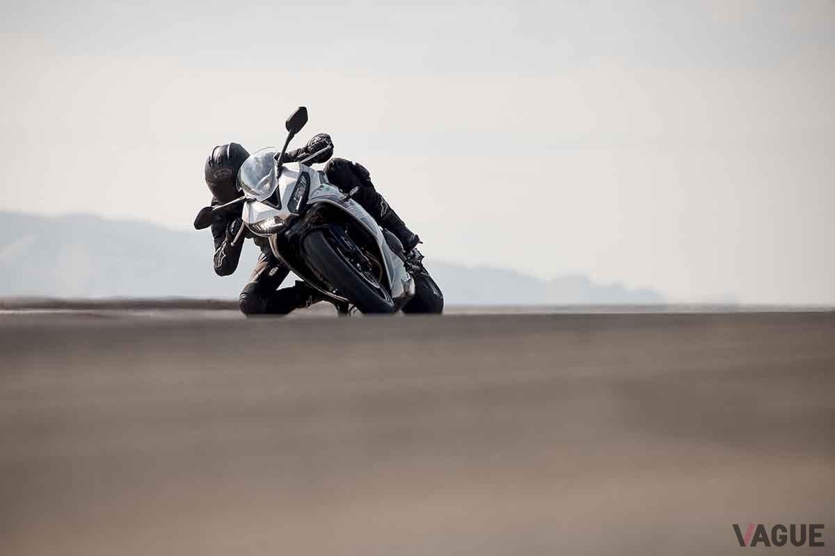 トライアンフ「デイトナ660」