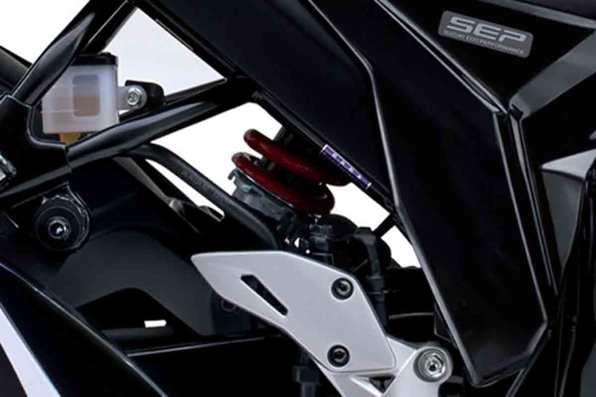 スズキ「ジクサー150」