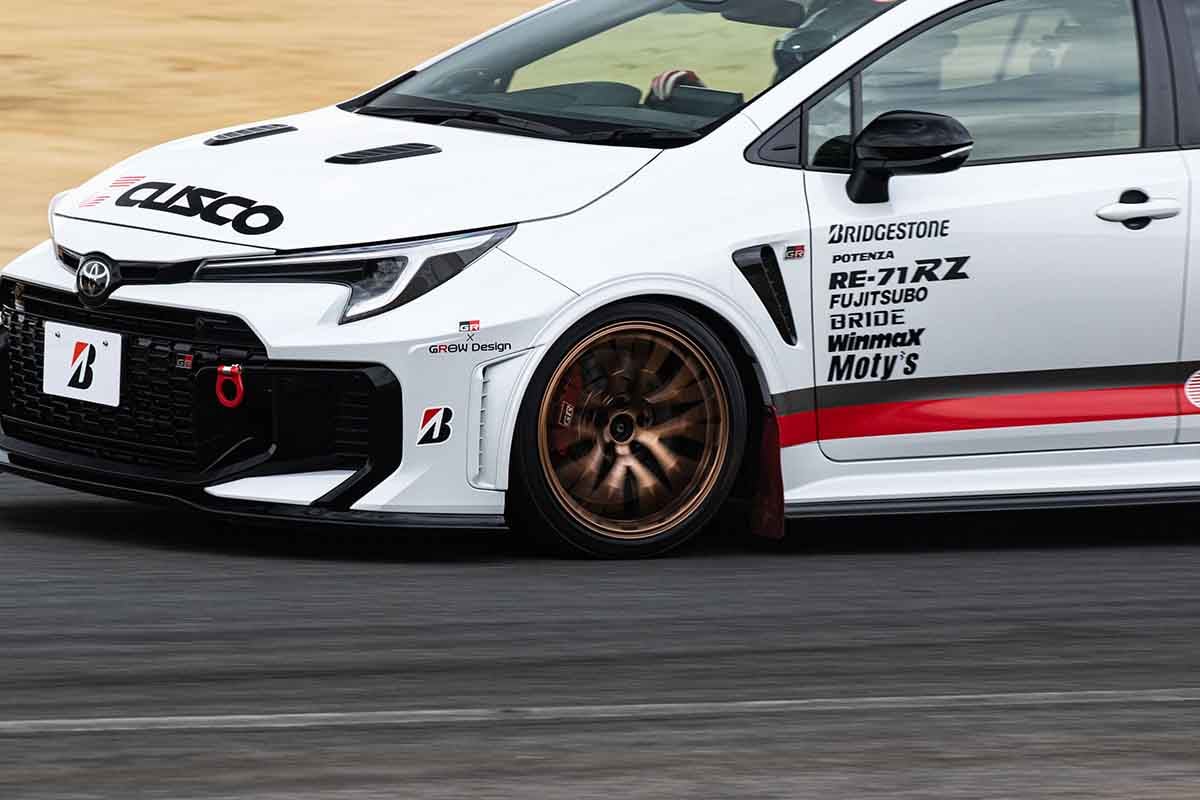 ブリヂストンの新リアルスポーツタイヤ、「ポテンザRE‐71RZ」を装着したGRカローラで試乗