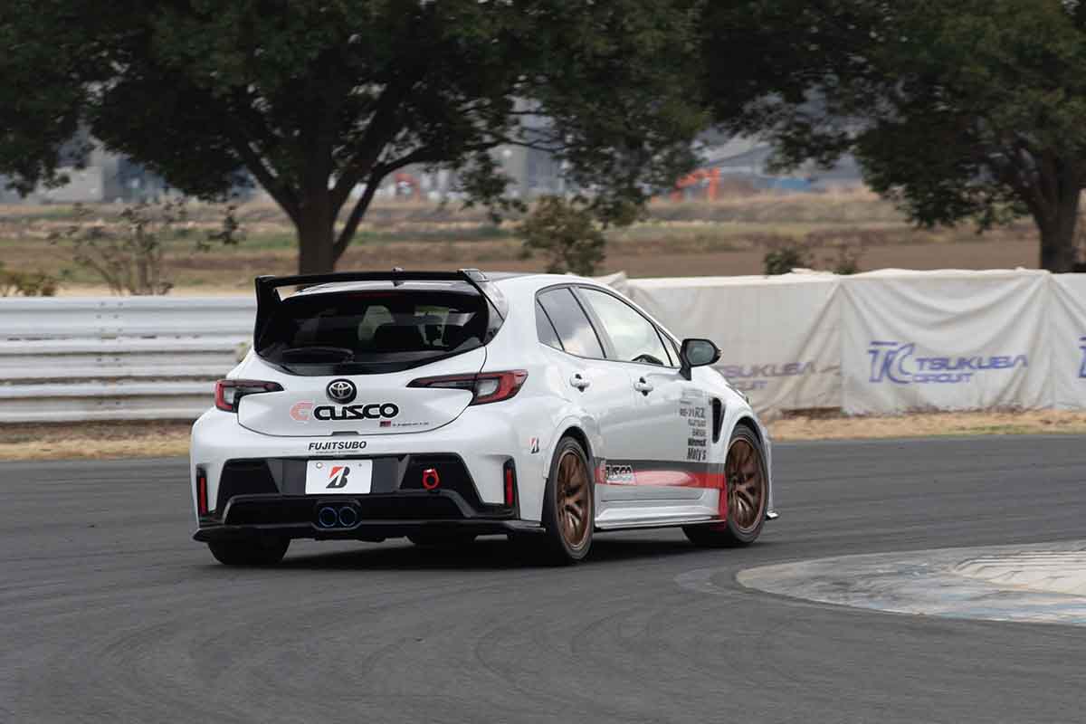 ブリヂストンの新リアルスポーツタイヤ、「ポテンザRE‐71RZ」を装着したGRカローラで試乗