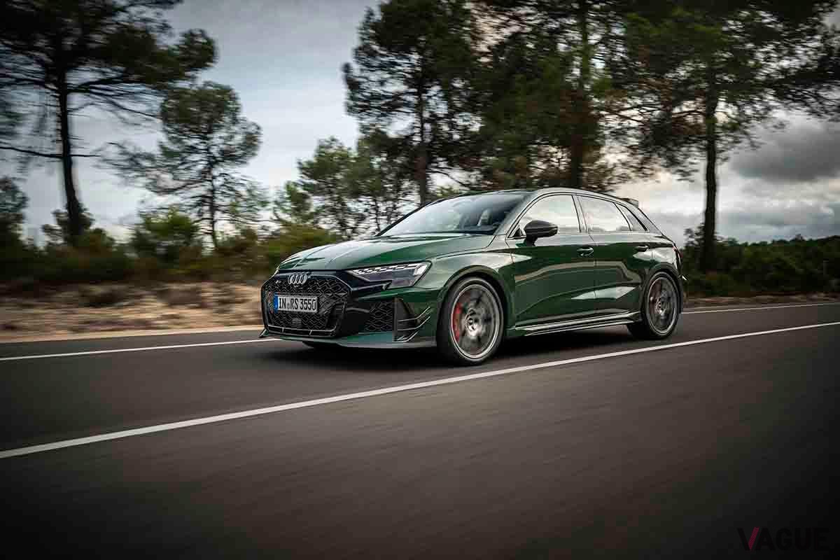 アウディの限定車「RS3スポーツバック・コンペティションリミテッド」