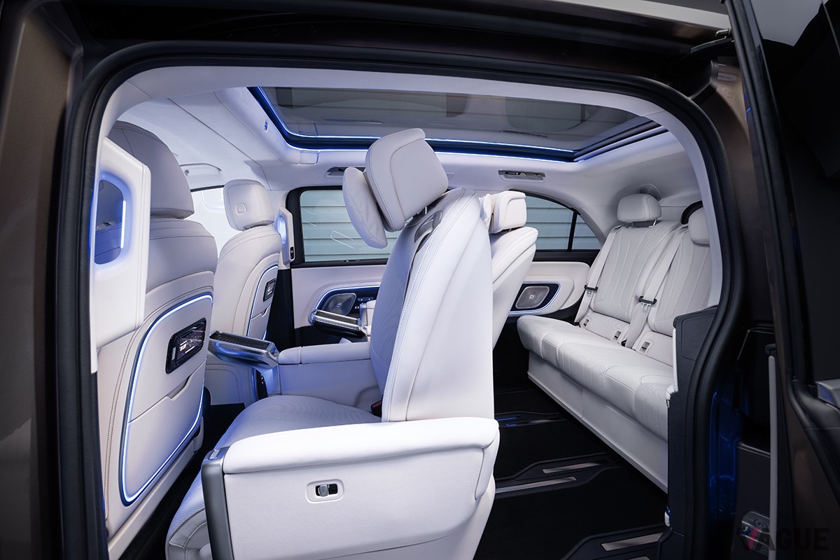メルセデス・ベンツ新型「VLE」