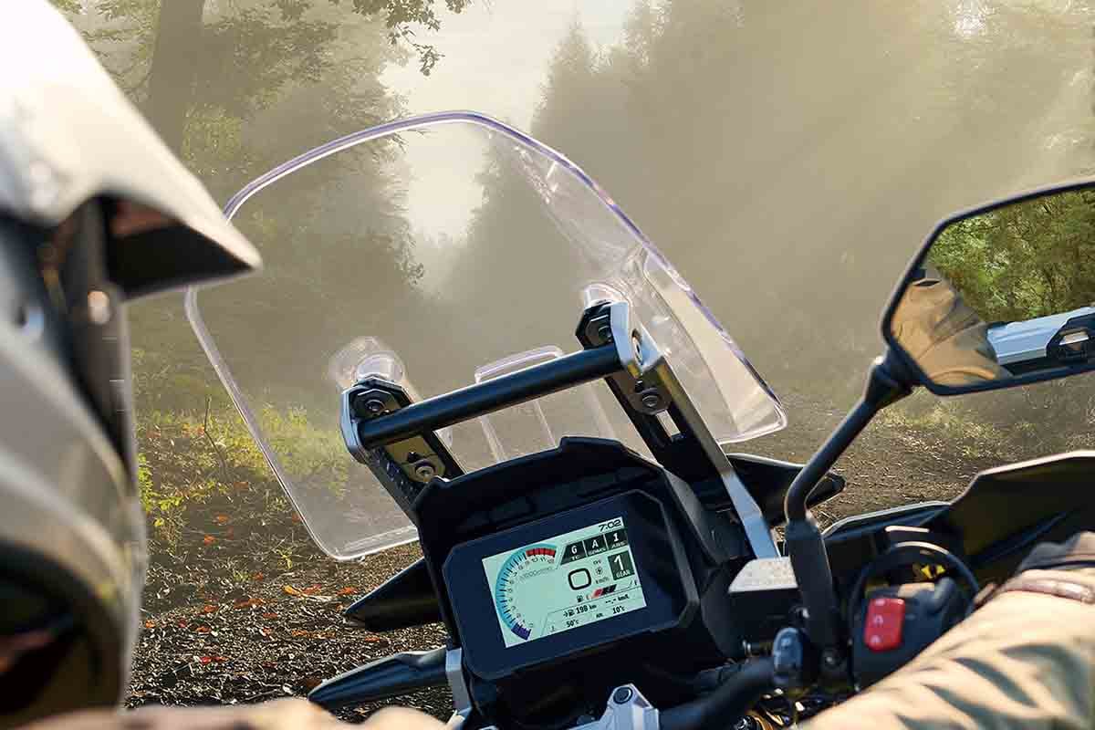 スズキ「Vストローム 1050」