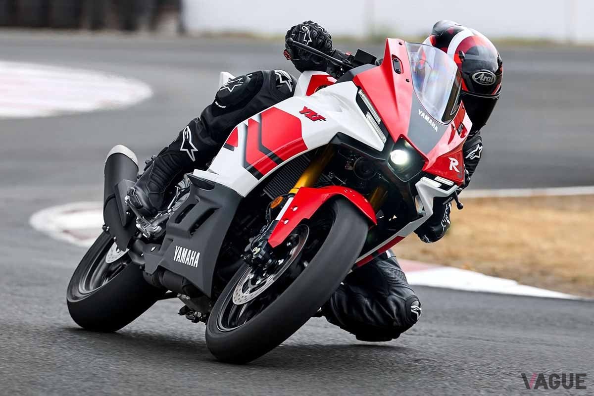 ヤマハ「YZF-R25」70thアニバーサリーエディション