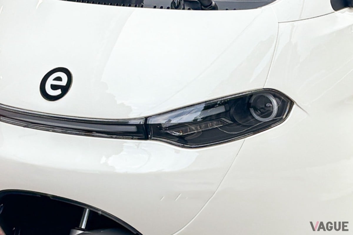 3人乗り電動モビリティ「ピクニック」：バニラホワイト