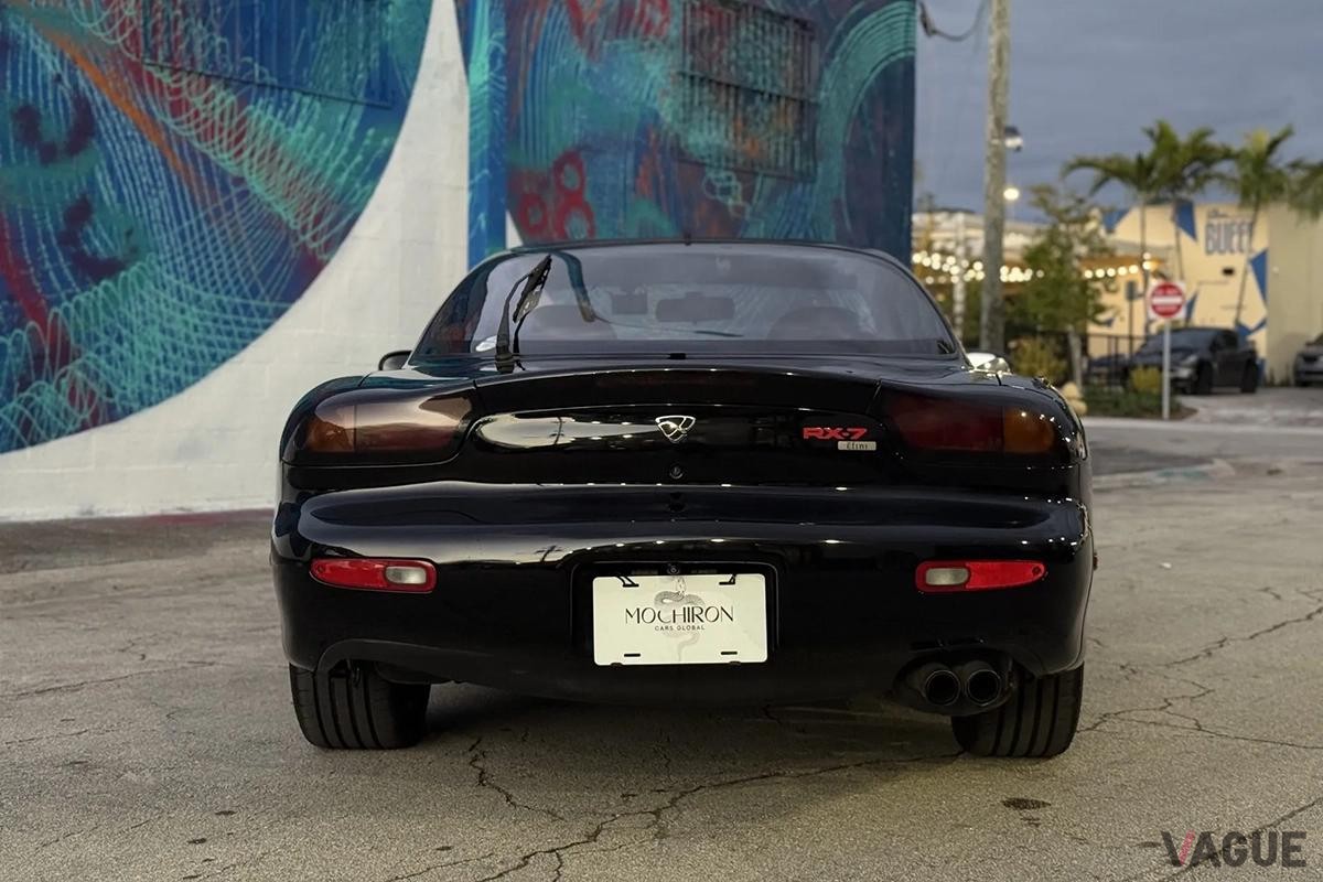 米国オークションで落札された1992年式マツダ「アンフィニ RX-7タイプS」