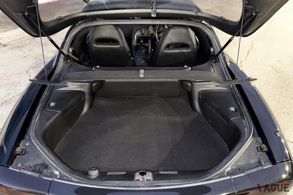 米国オークションで落札された1992年式マツダ「アンフィニ RX-7タイプS」