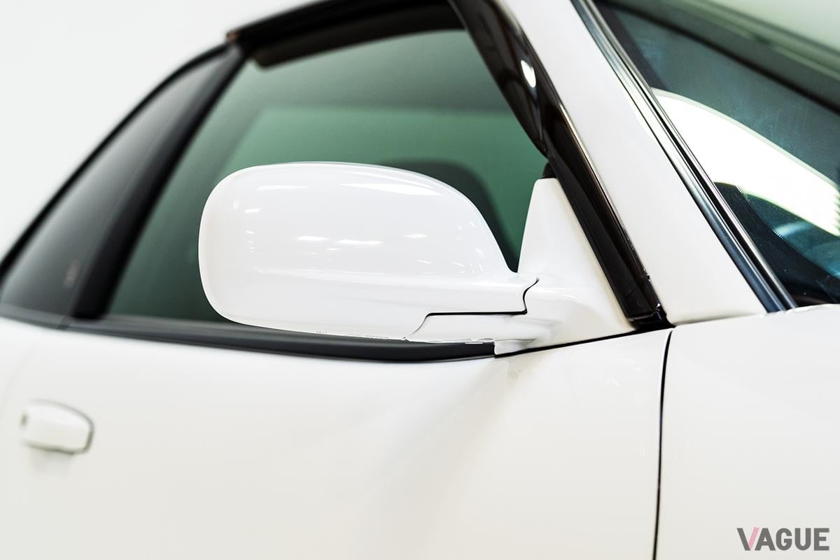 オークションに出品された2000年式 日産「スカイラインGT-R VスペックII」