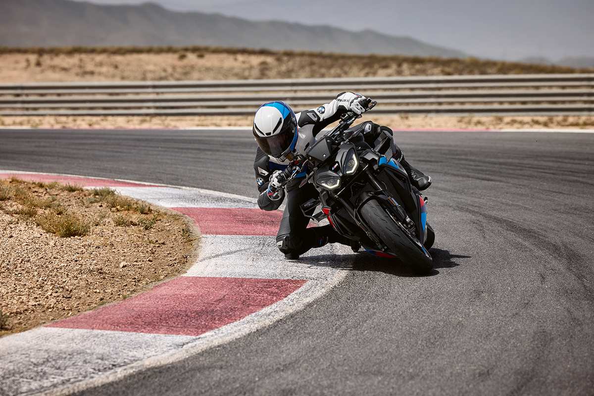 BMW「M1000R」