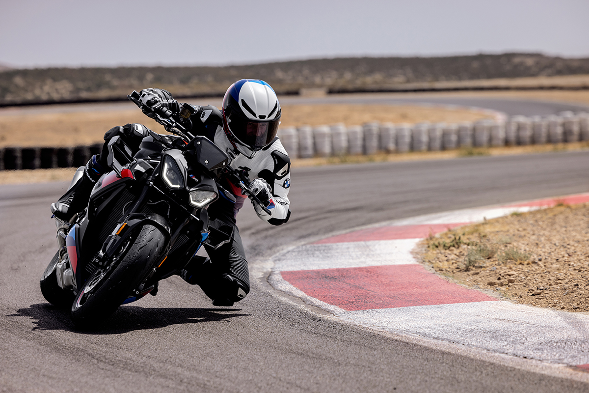 BMW「M1000R」