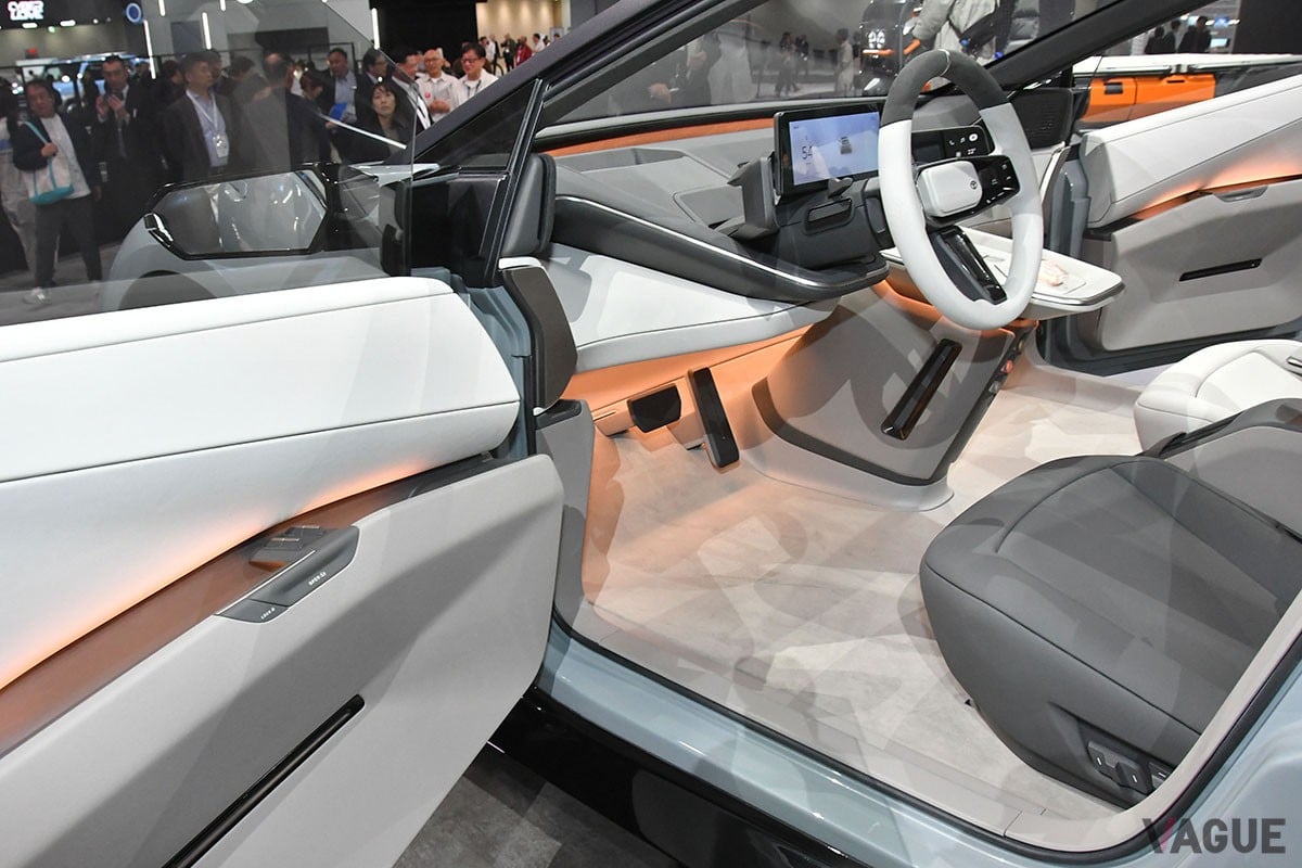 トヨタ「カローラコンセプト」