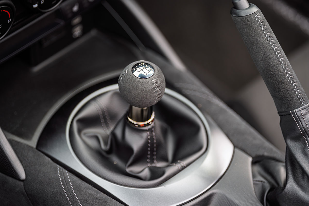 「マツダ スピリットレーシング・ロードスター 12R」