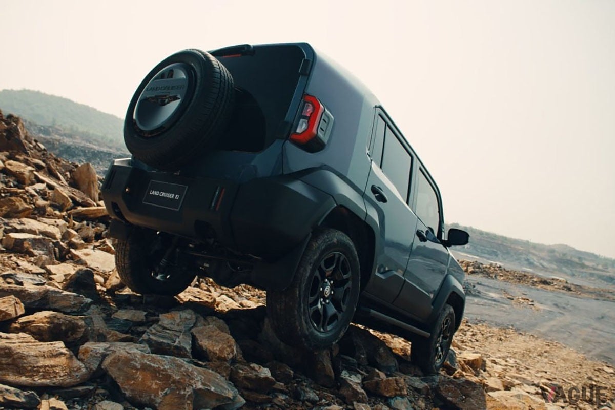 トヨタ新型「ランドクルーザー“FJ”」（タイ仕様）