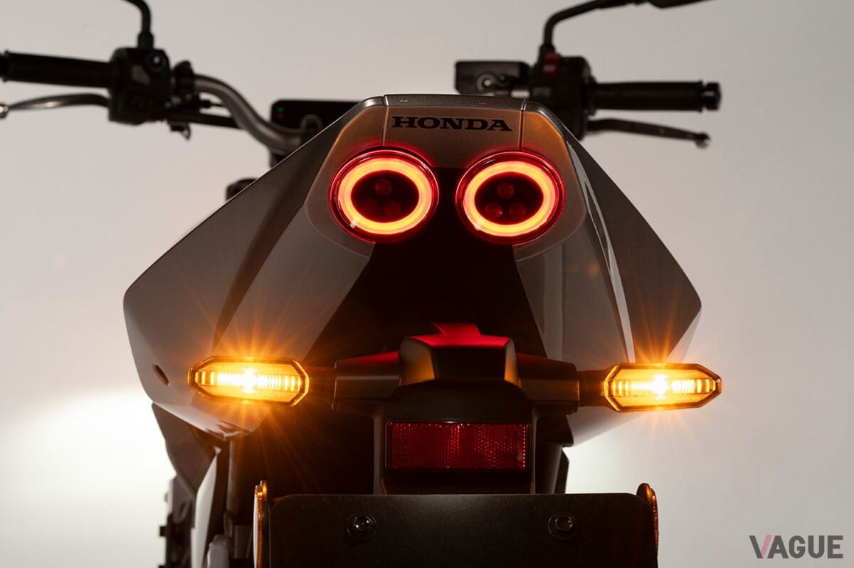 ホンダ「CB400スーパーフォア Eクラッチ コンセプト」